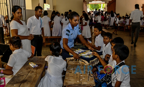 SLAF Seva Vanitha Unit Makes donation to St Sebastian Church Katuwapitiya