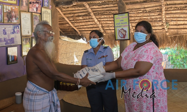 Seva Vanitha Unit donates Dry Rations to Indigenous Families in Dabana