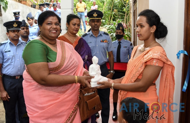 SLAF Seva Vanitha Unit Conducts a House Warming Ceremony at Kandy