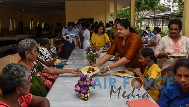 SLAF Seva Vanitha Unit Takes Time To Care