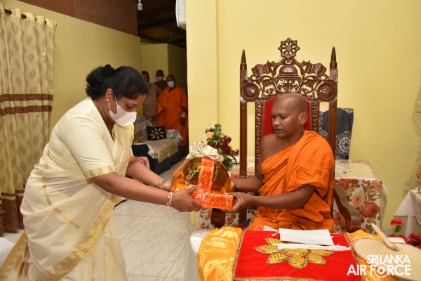 A SPECIAL DONATION PROGRAMME BY SLAF SEVA VANITHA UNIT AT “AMILASIRI GILAN BIKSHU ARAMAYA”