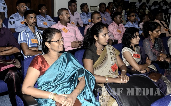 Air Force Scholarship Programme and Gifts for Students