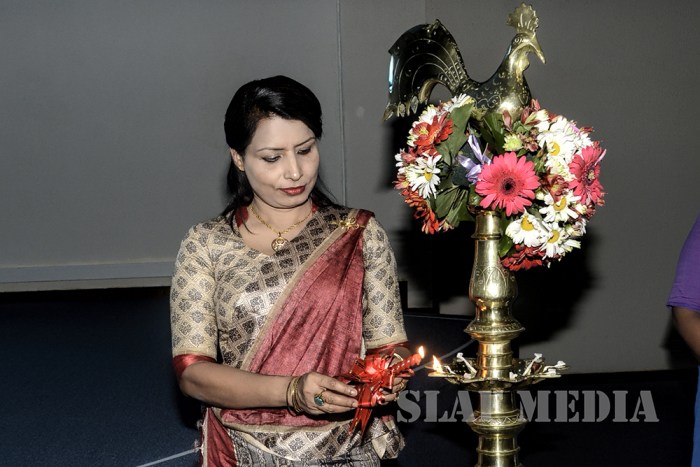 Air Force Scholarship Programme and Gifts for Students