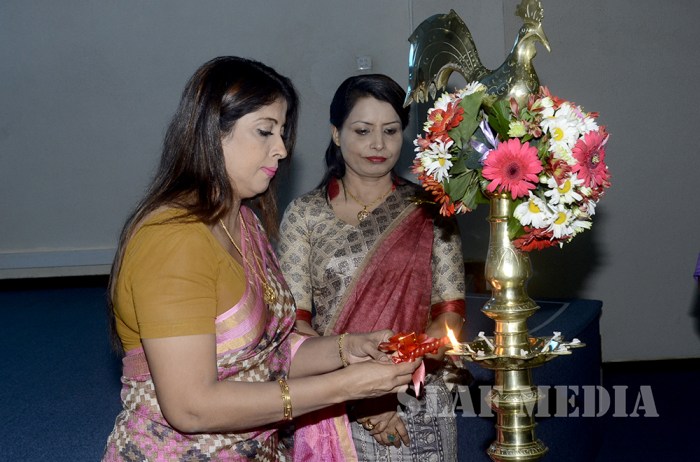 Air Force Scholarship Programme and Gifts for Students