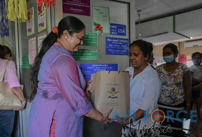 SLAF Seva Vanitha Unit Visit to Apeksha Hospital Maharagama