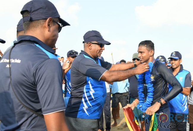 SLAF SWIMMER LEADING AIRCRAFTMAN ROSHAN ABEYSUNDARA BREAKS ASIAN RECORD