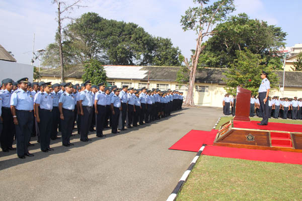 The Commander Extends His New Year Wishes