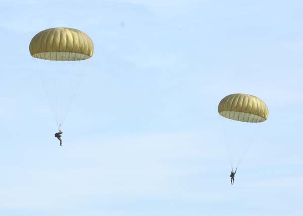 The Parachute Training School produces its 20th Batch The Parachute Training School produces its 20th Batch