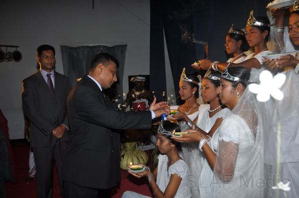 Trainees shine at the Language Day 2011 at Ekala