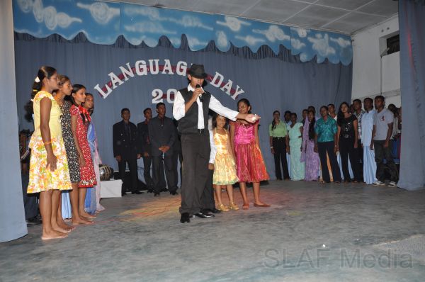 Trainees shine at the Language Day 2011 at Ekala
