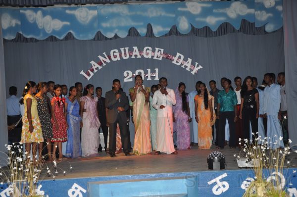 Trainees shine at the Language Day 2011 at Ekala