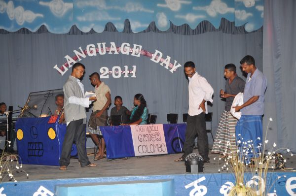 Trainees shine at the Language Day 2011 at Ekala