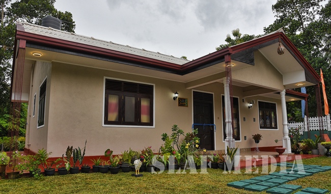 Handing over of 5th & 6th Houses Under the 'Commanders Housing Project'