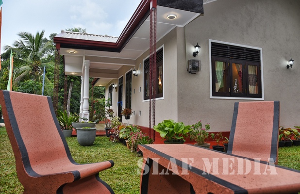 Handing over of 5th & 6th Houses Under the 'Commanders Housing Project'