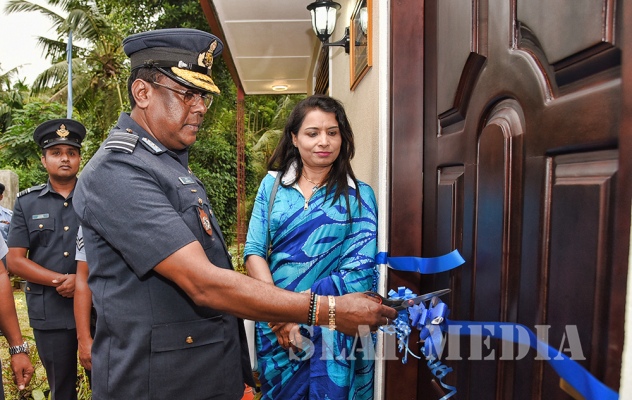 Handing over of 5th & 6th Houses Under the 'Commanders Housing Project'