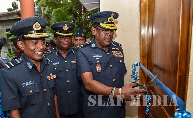 Handing over of 5th & 6th Houses Under the 'Commanders Housing Project'