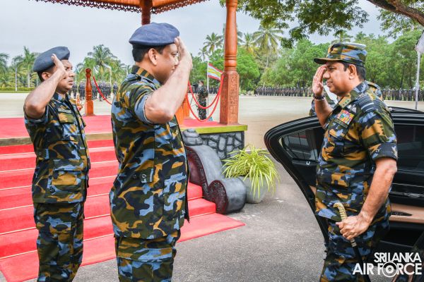 8TH CONTINGENT OF UN PEACEKEEPING MISSION TO THE CENTRAL AFRICAN REPUBLIC PASS OUT AT SLAF BASE KATUNAYAKE