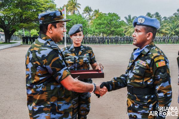 8TH CONTINGENT OF UN PEACEKEEPING MISSION TO THE CENTRAL AFRICAN REPUBLIC PASS OUT AT SLAF BASE KATUNAYAKE