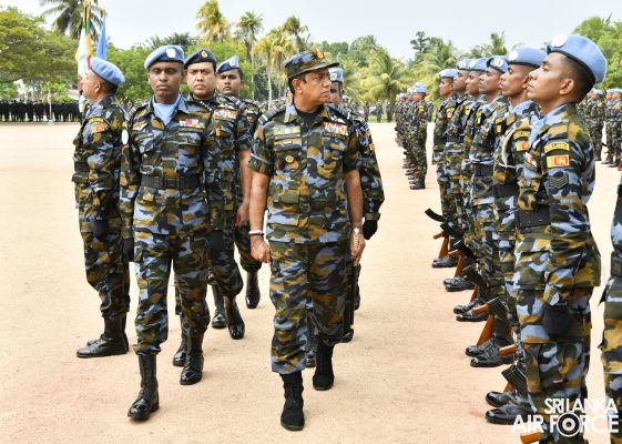 8TH CONTINGENT OF UN PEACEKEEPING MISSION TO THE CENTRAL AFRICAN REPUBLIC PASS OUT AT SLAF BASE KATUNAYAKE