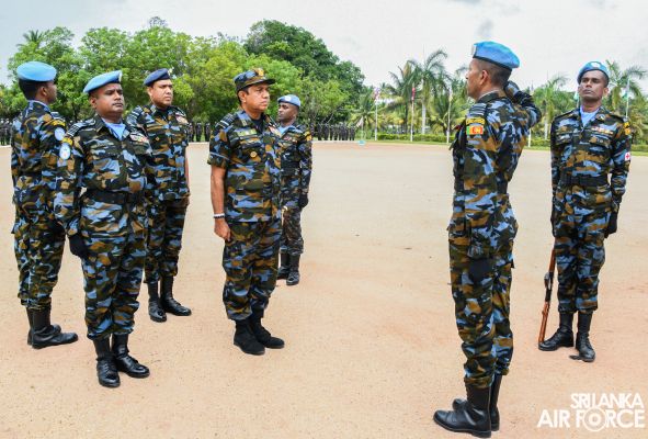 8TH CONTINGENT OF UN PEACEKEEPING MISSION TO THE CENTRAL AFRICAN REPUBLIC PASS OUT AT SLAF BASE KATUNAYAKE