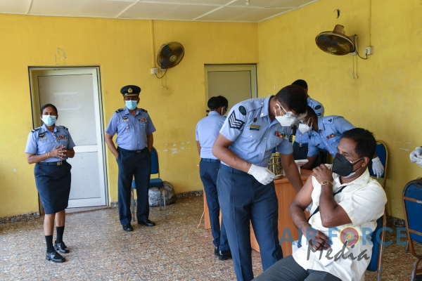 SLAF ESTABLISHES VACCINATIONS CENTRES AS SRI LANKA ACCELERATES
VACCINATION DRIVE IN WESTERN PROVINCE