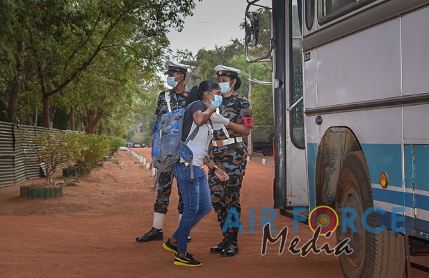 182 Civilians who Complete Quarantine Leave for Homes from Vanni