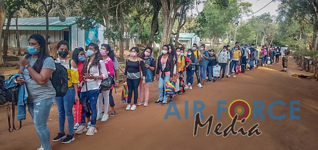 182 Civilians who Complete Quarantine Leave for Homes from Vanni