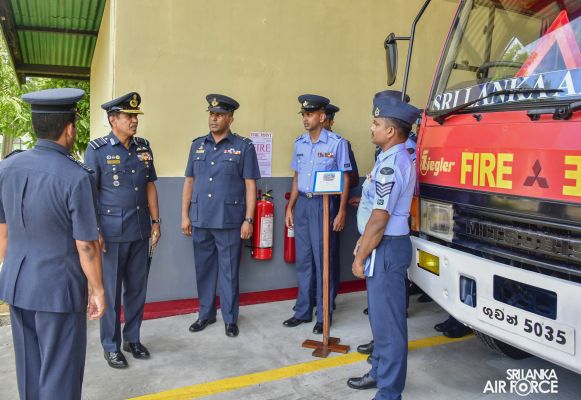 COMMANDER'S INSPECTION AT SLAF STATION WEERAWILA