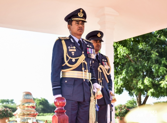 COMMANDER'S INSPECTION AT SLAF STATION WEERAWILA