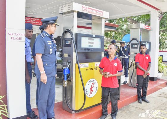 COMMANDER'S INSPECTION AT SLAF STATION WEERAWILA