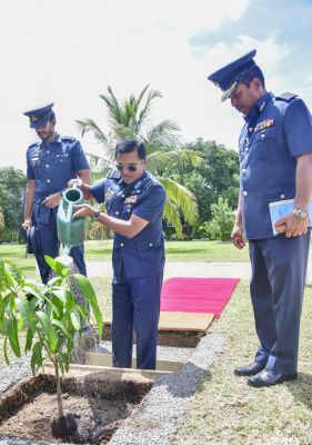 COMMANDER'S INSPECTION AT SLAF STATION WEERAWILA
