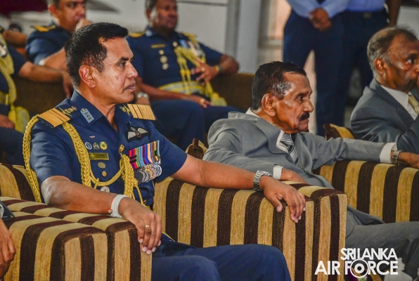 FELICITATION CEREMONY HONOURS AIR CHIEF MARSHAL WALTER FERNANDO
(RETD) FOR ILLUSTRIOUS SERVICE