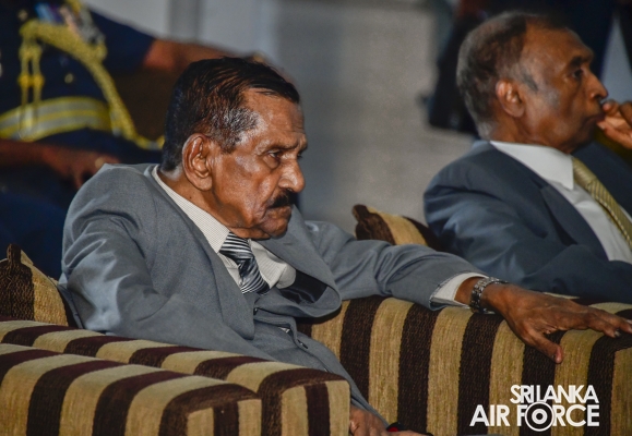 FELICITATION CEREMONY HONOURS AIR CHIEF MARSHAL WALTER FERNANDO
(RETD) FOR ILLUSTRIOUS SERVICE