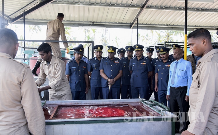 Commander Declared open Rubberized Coir Mattress and Waste Paper Recycling Facility at SLAF Base Katunayake