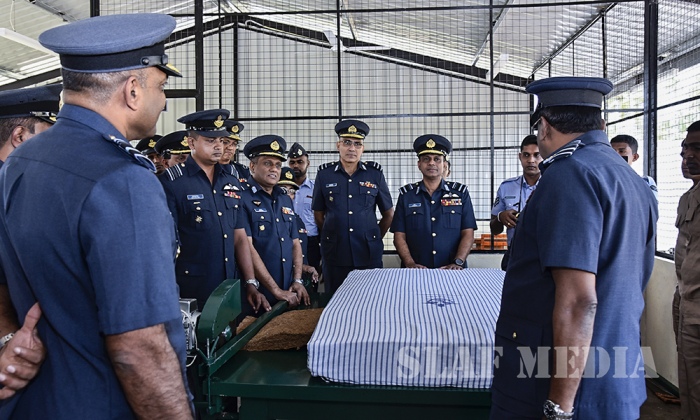 Commander Declared open Rubberized Coir Mattress and Waste Paper Recycling Facility at SLAF Base Katunayake