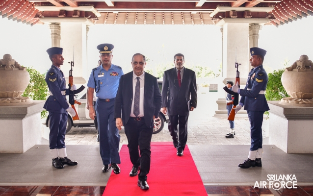 GOVERNOR WESTERN PROVINCE MEETS COMMANDER TO DISCUSS KEY INITIATIVES