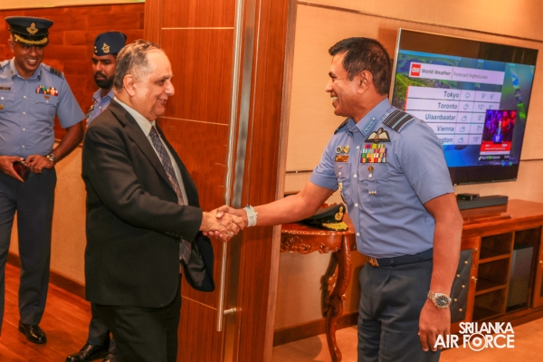 GOVERNOR WESTERN PROVINCE MEETS COMMANDER TO DISCUSS KEY INITIATIVES