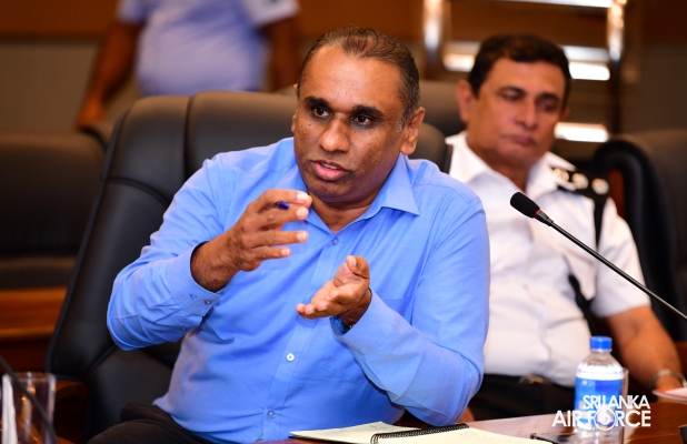 GOVERNOR WESTERN PROVINCE MEETS COMMANDER TO DISCUSS KEY INITIATIVES