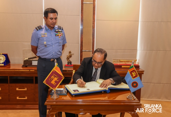 GOVERNOR WESTERN PROVINCE MEETS COMMANDER TO DISCUSS KEY INITIATIVES