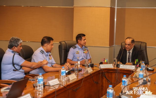 GOVERNOR WESTERN PROVINCE MEETS COMMANDER TO DISCUSS KEY INITIATIVES