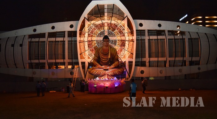 SLAF Vesak Bathi Gee Saraniya 2017