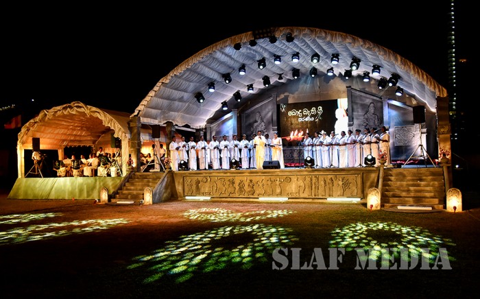 SLAF Vesak Bathi Gee Saraniya 2017