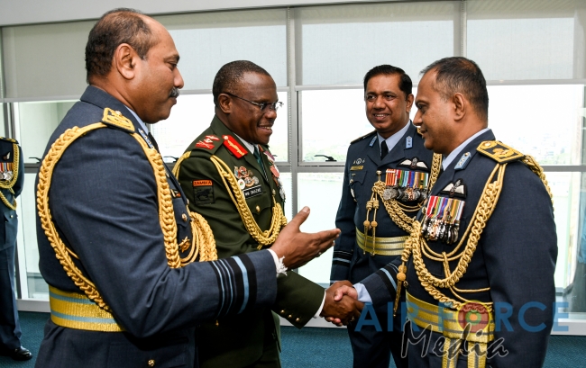 Commander of the Zambian Army Calls on the Commander